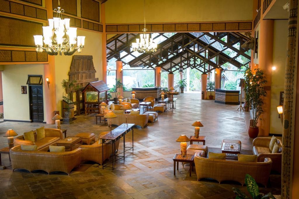 Toraja Heritage Hotel Rantepao Exterior photo